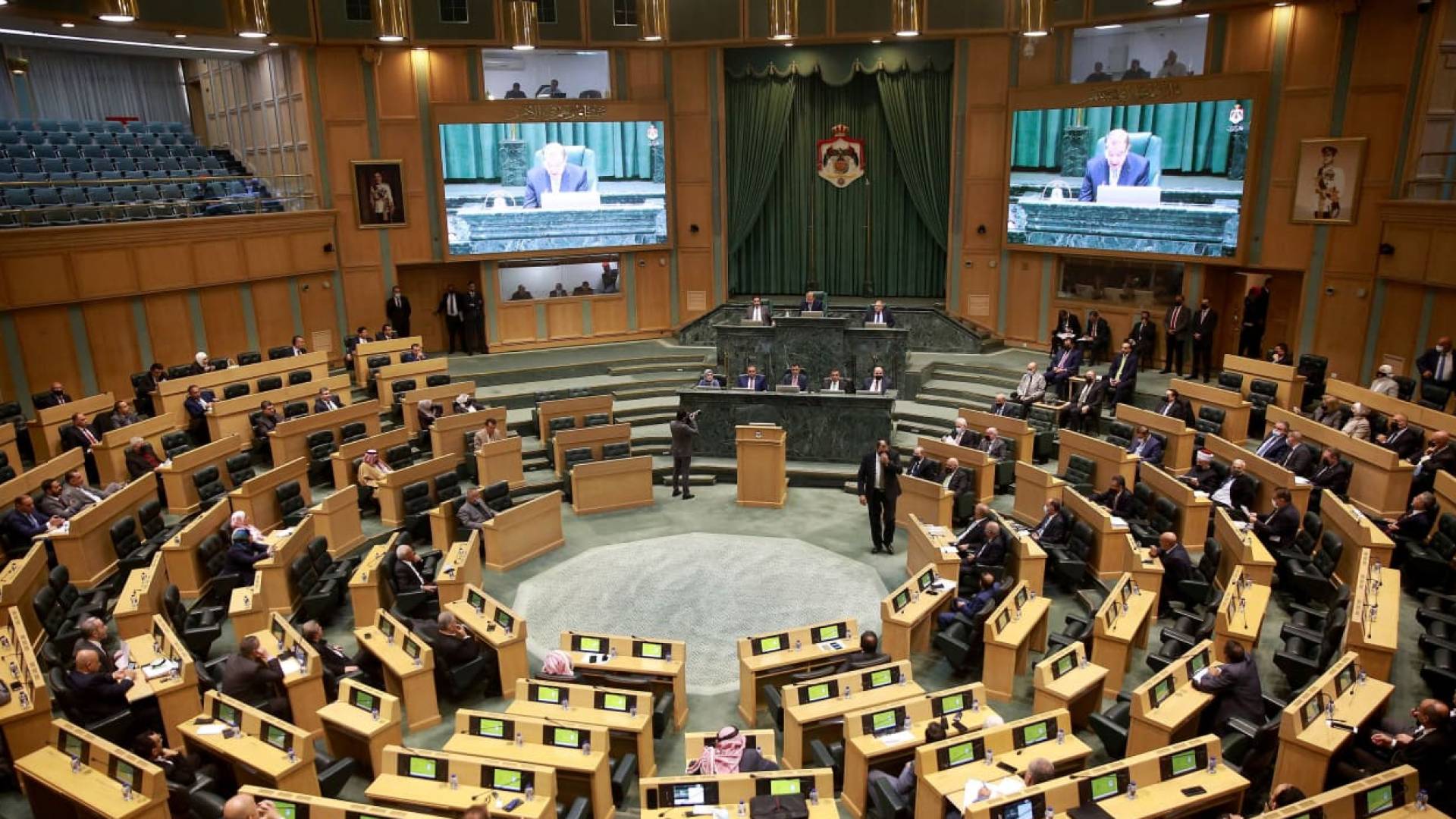 Image 1 from gallery