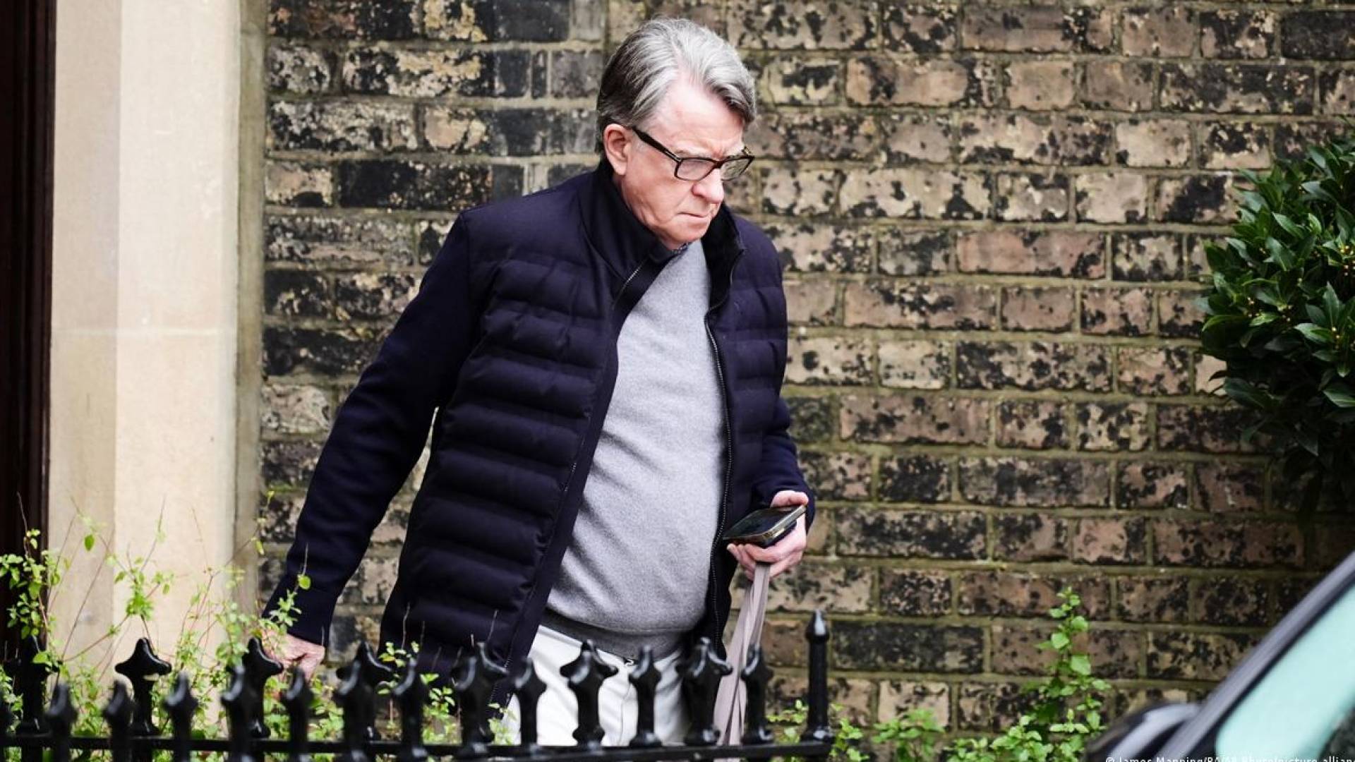 Image 1 from gallery