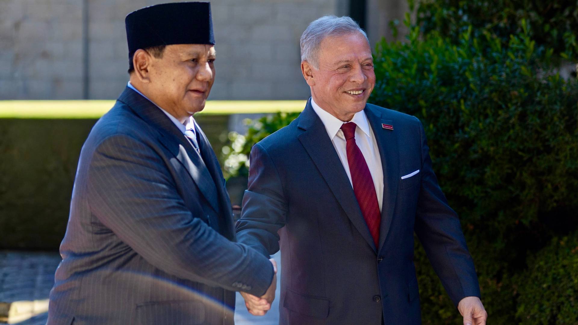 Image 1 from gallery