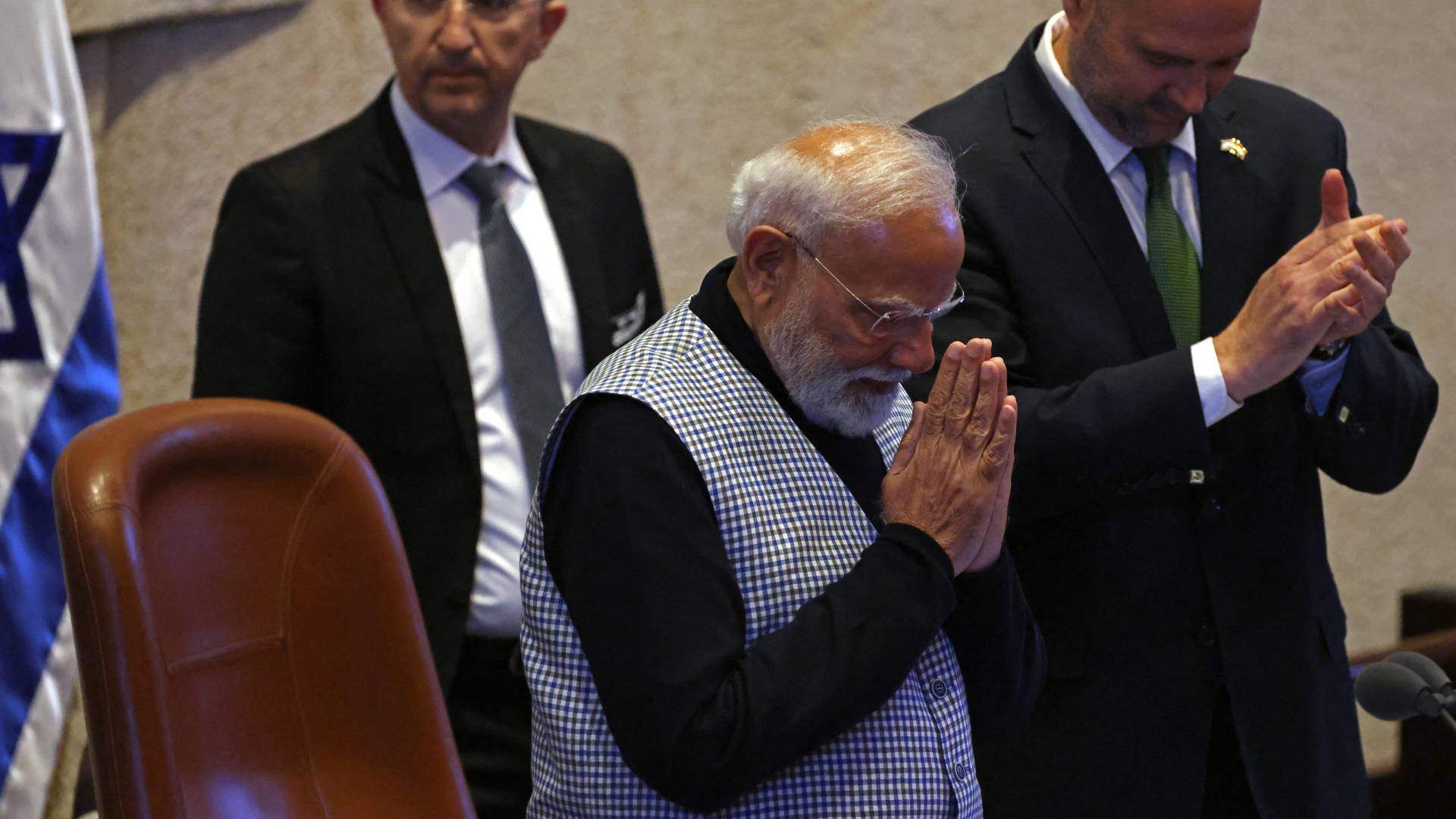 Image 1 from gallery