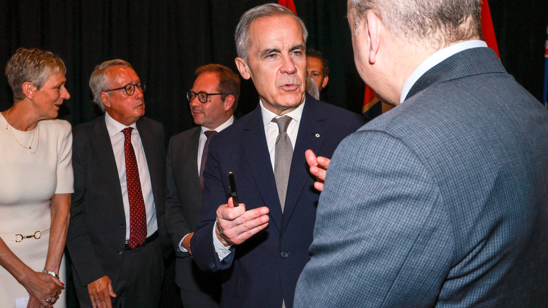 Image 1 from gallery