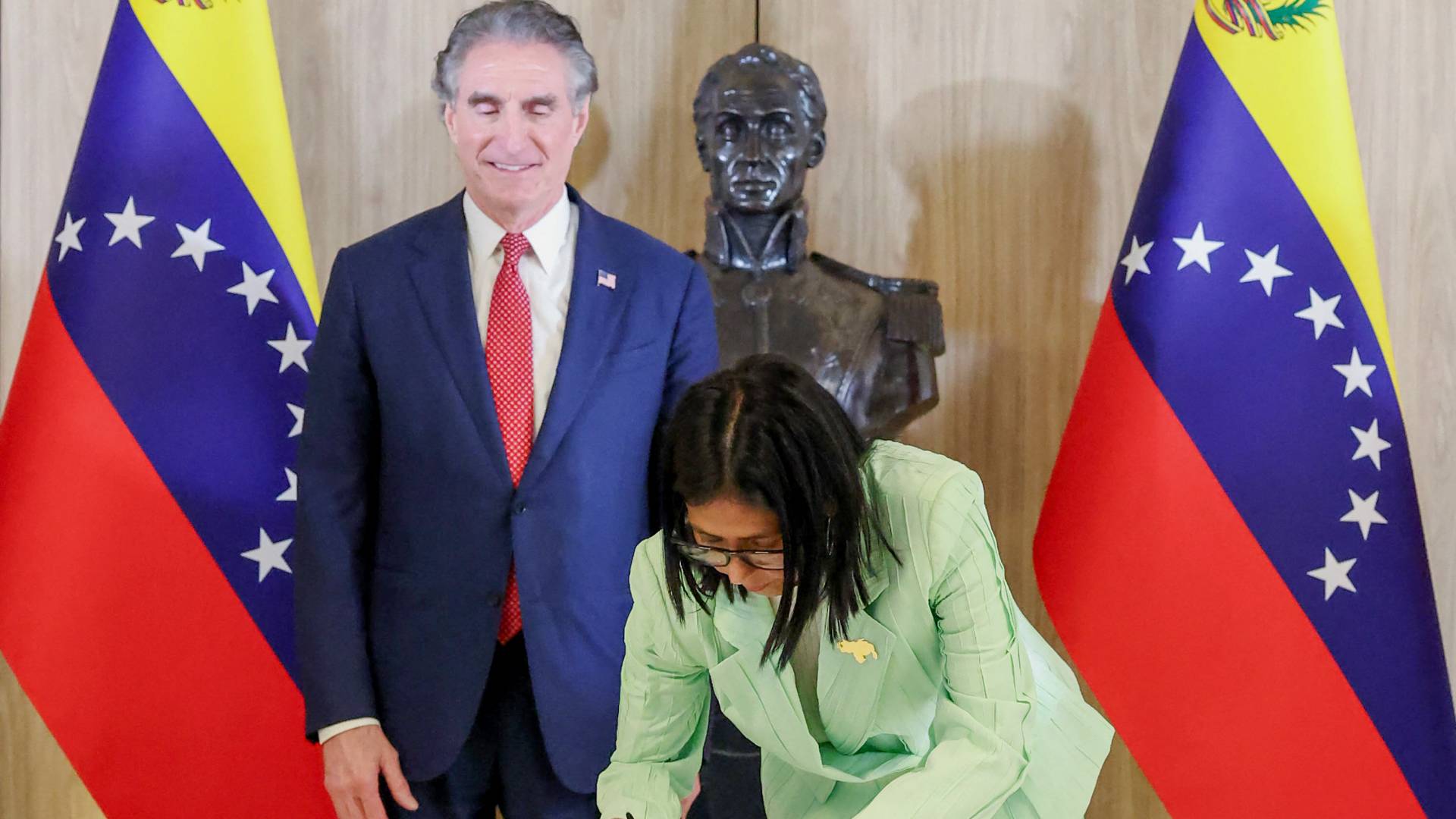 Image 1 from gallery