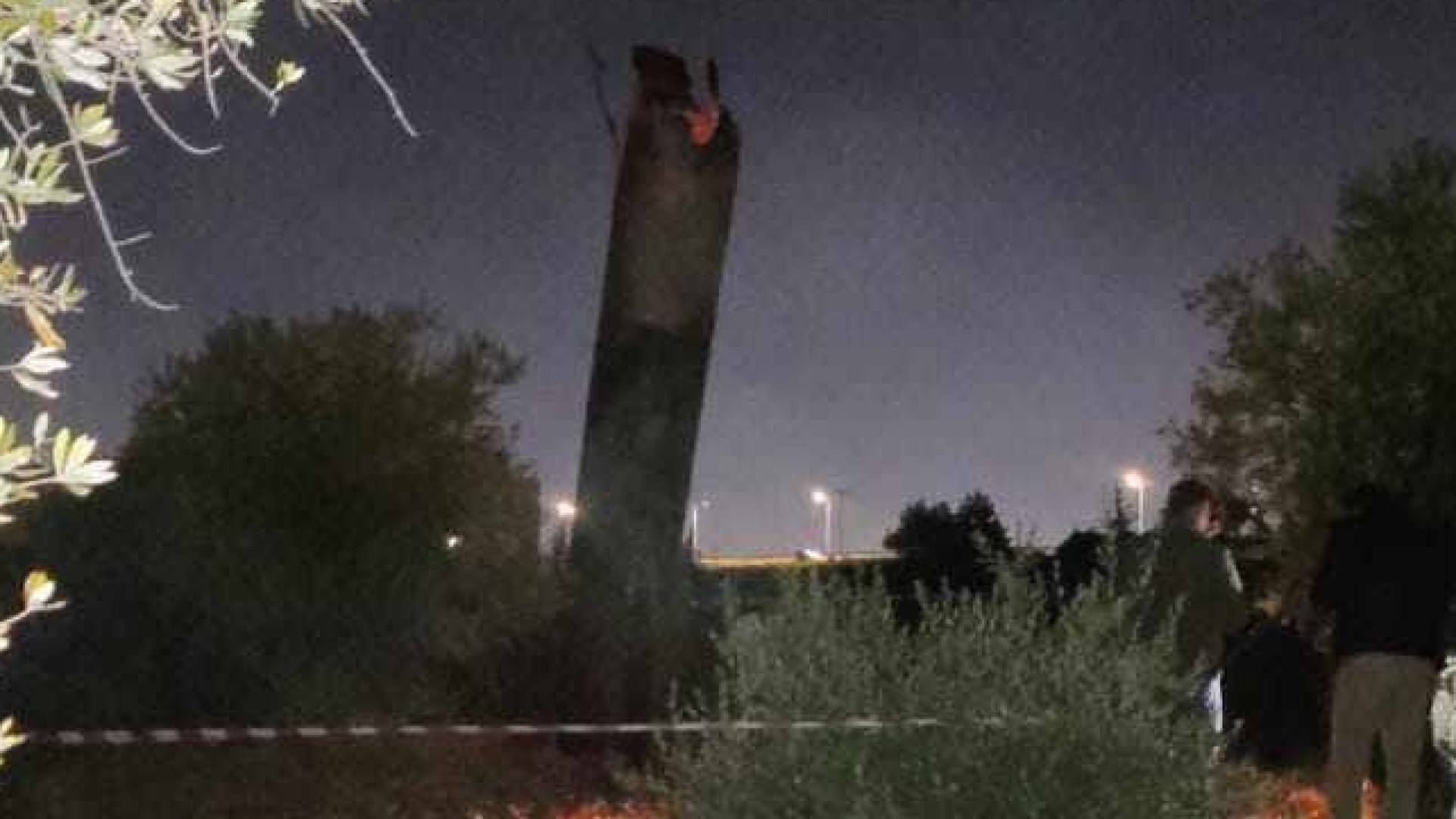 Image 1 from gallery