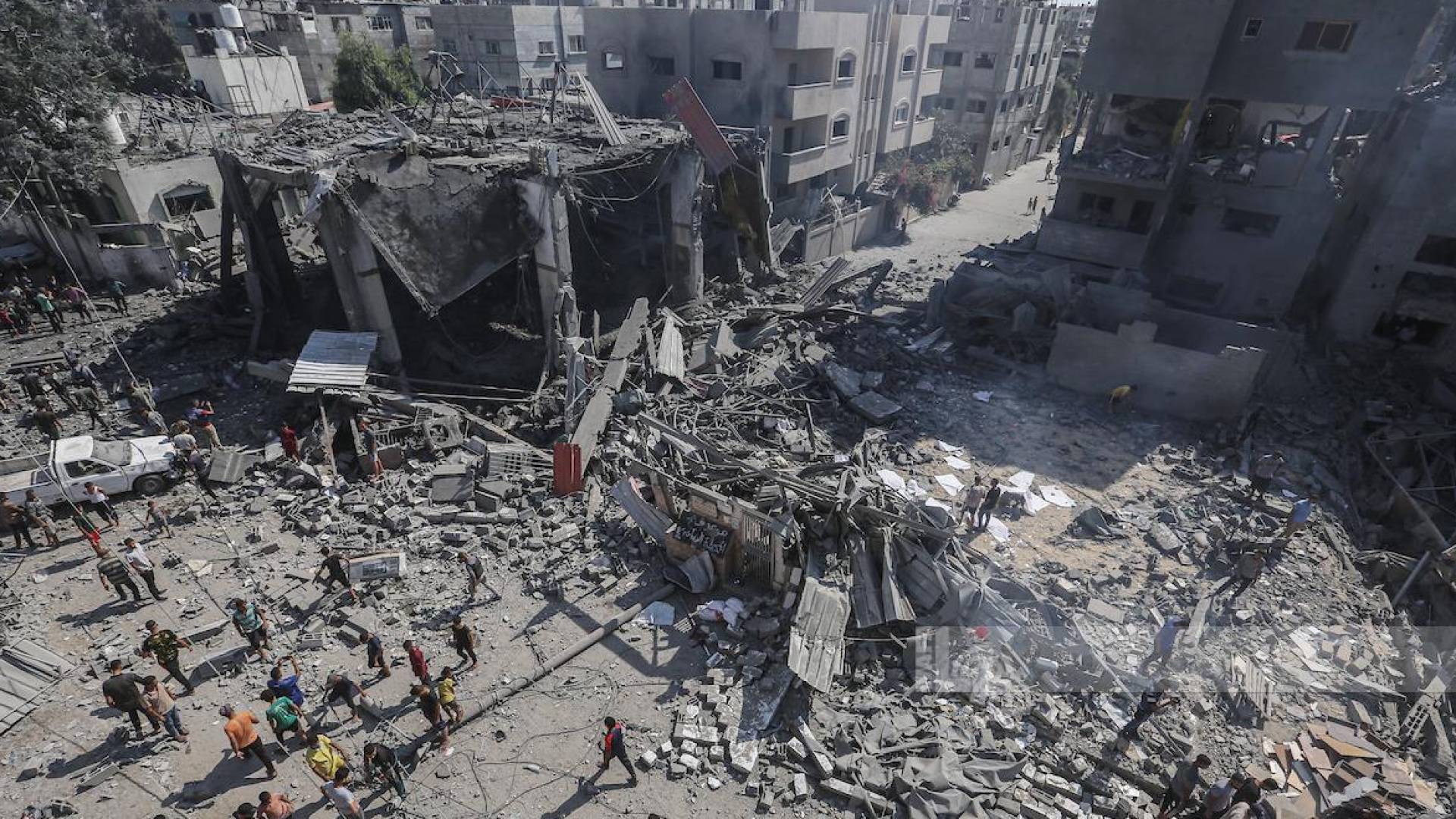 Image 1 from gallery