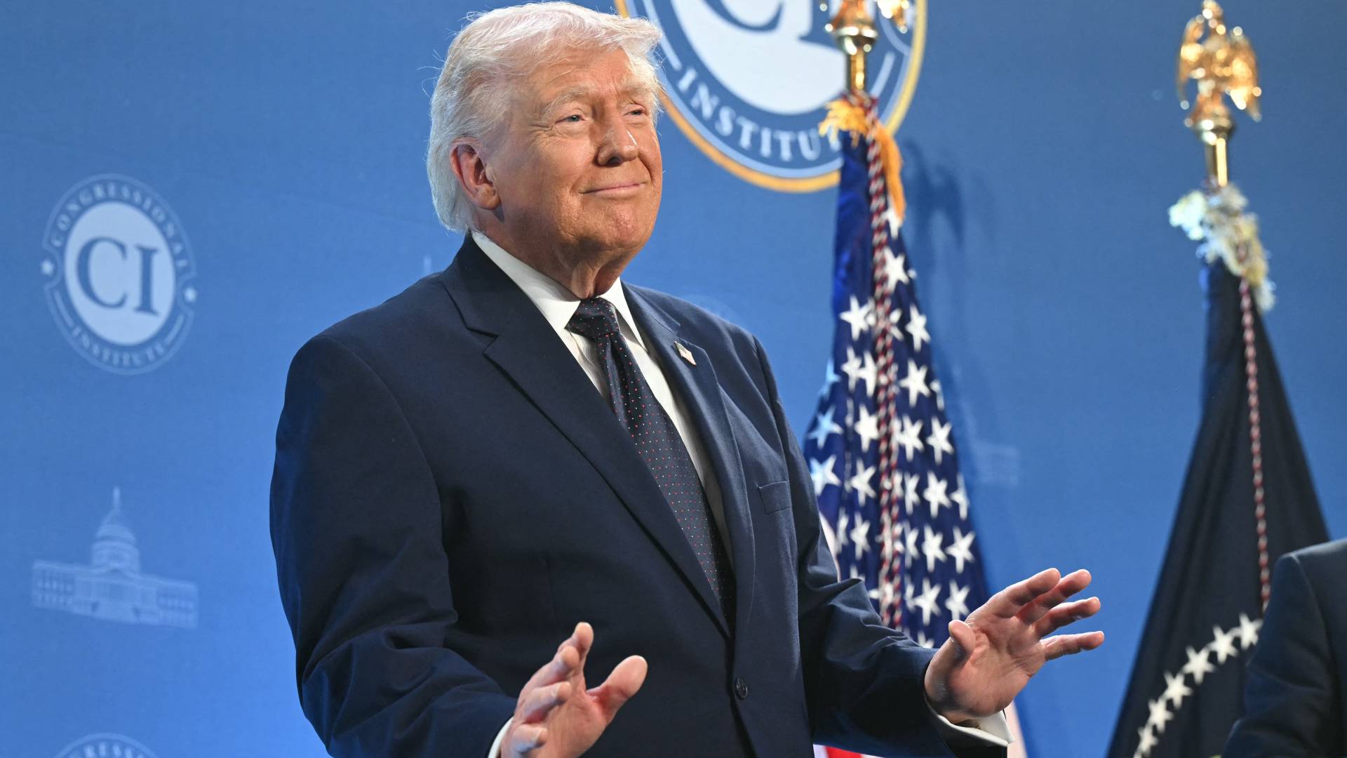 Image 1 from gallery