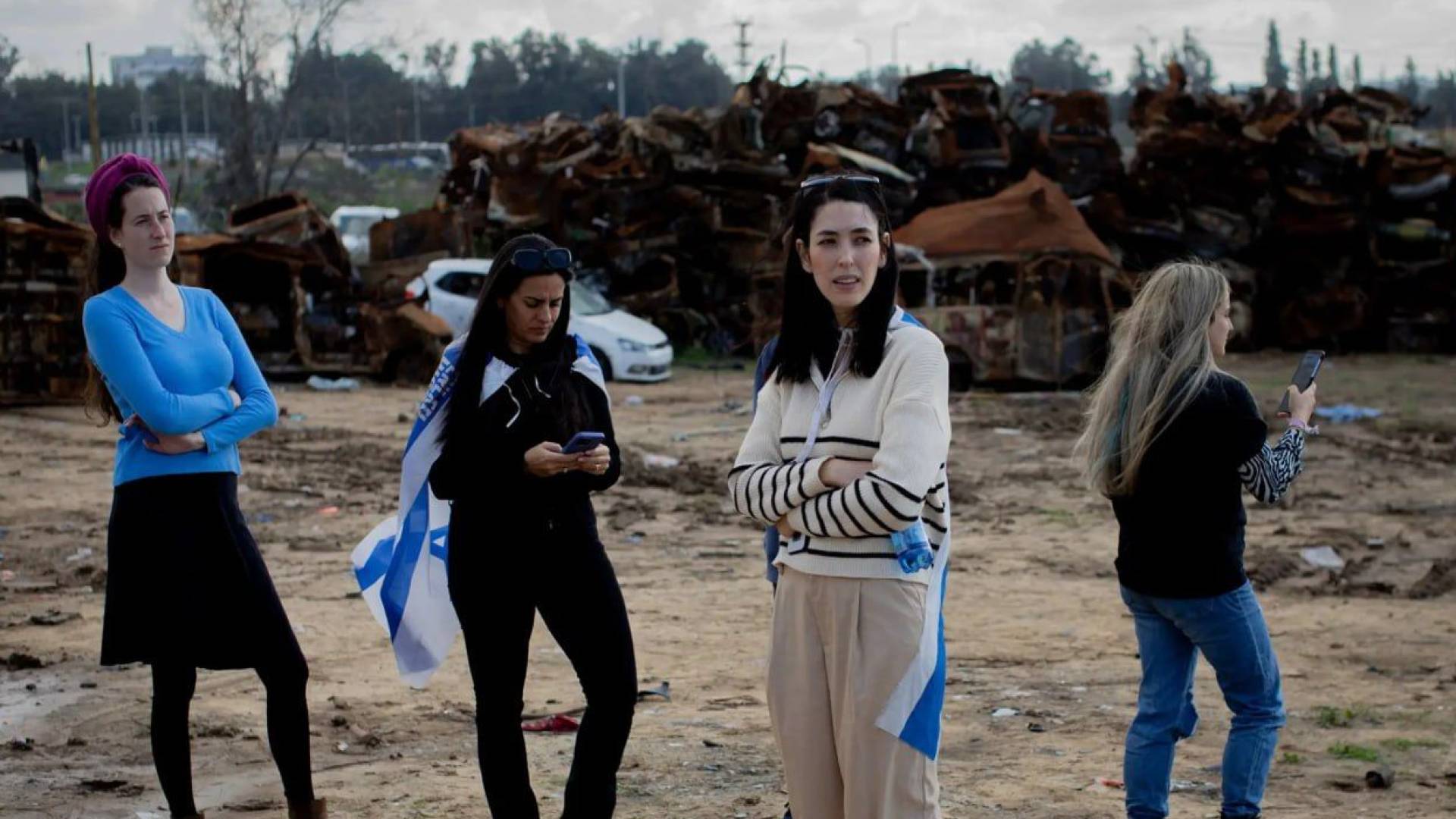 Image 1 from gallery