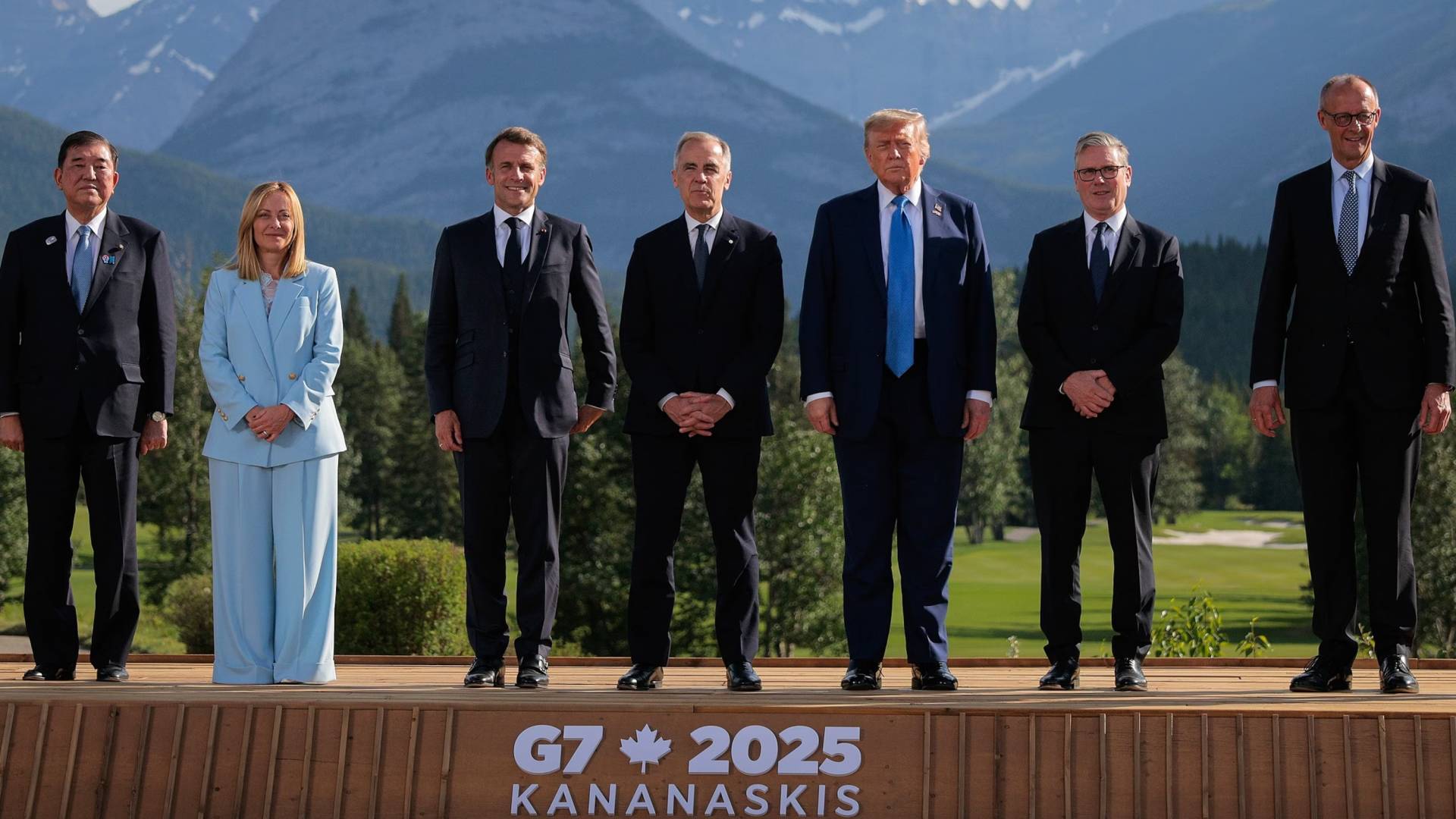 Image 1 from gallery