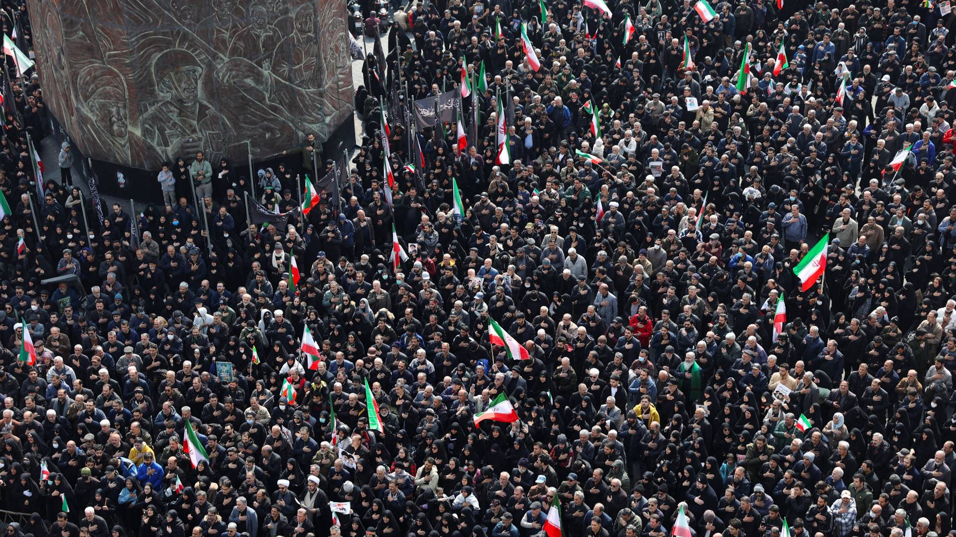 Image 1 from gallery