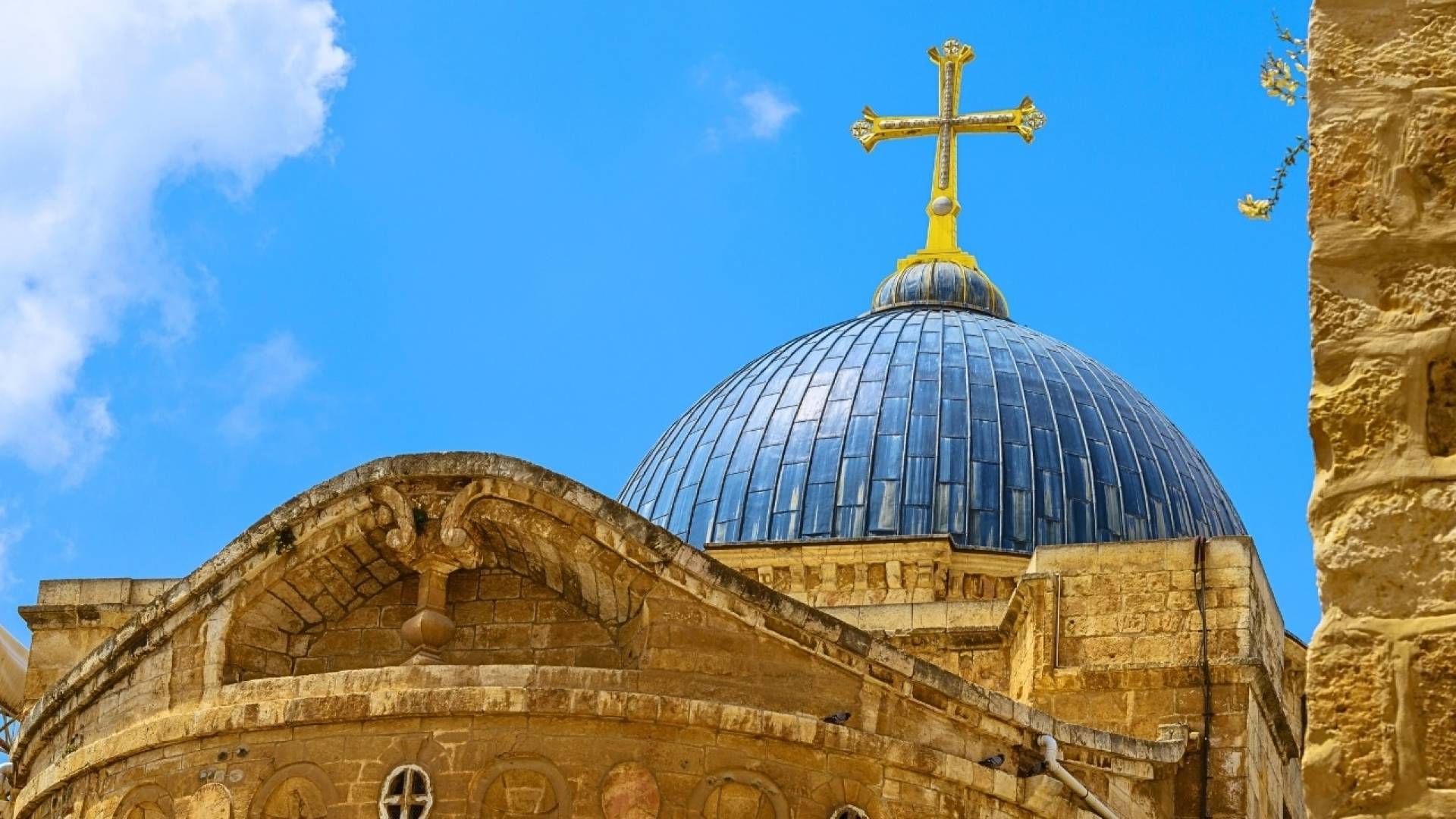 Image 1 from gallery