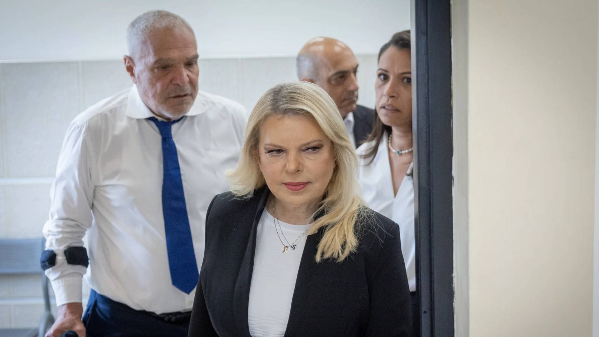 Image 1 from gallery