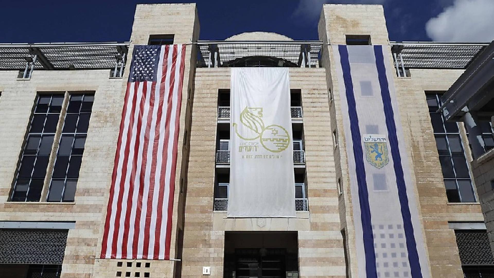 Image 1 from gallery