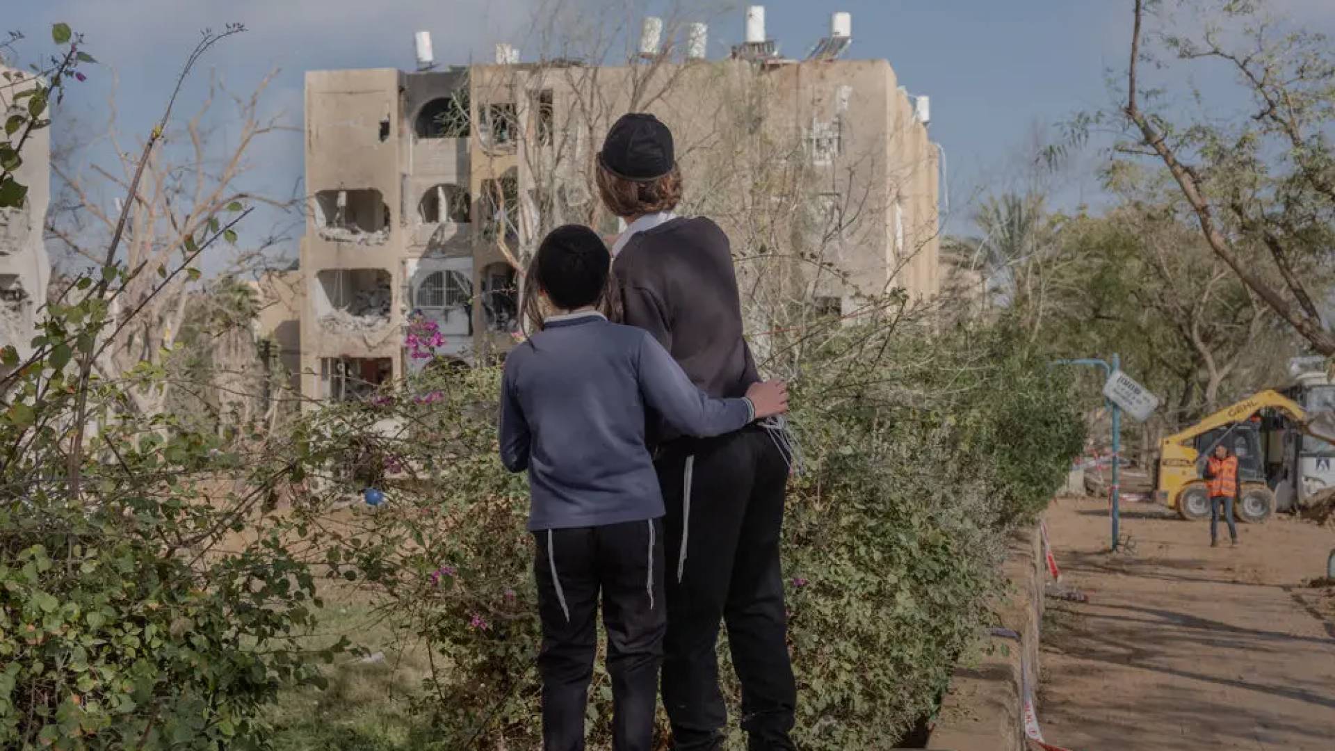 Image 1 from gallery