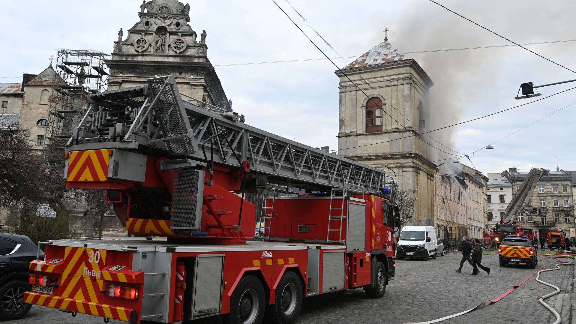 Image 1 from gallery