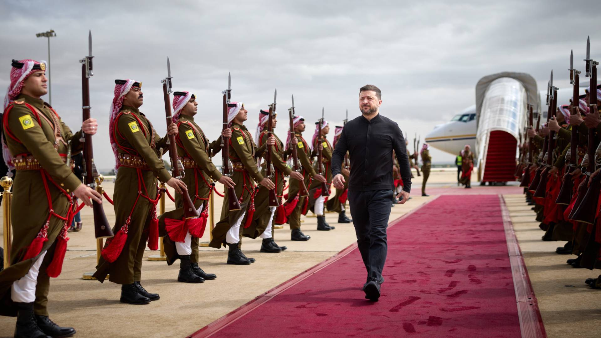 Image 1 from gallery