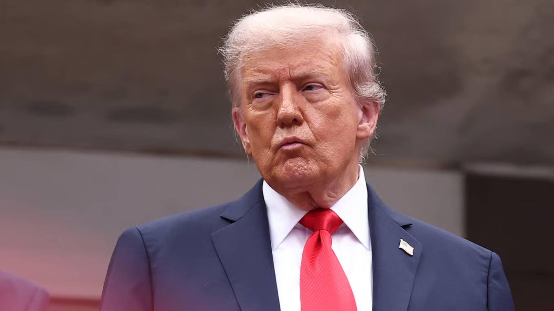 Image 1 from gallery