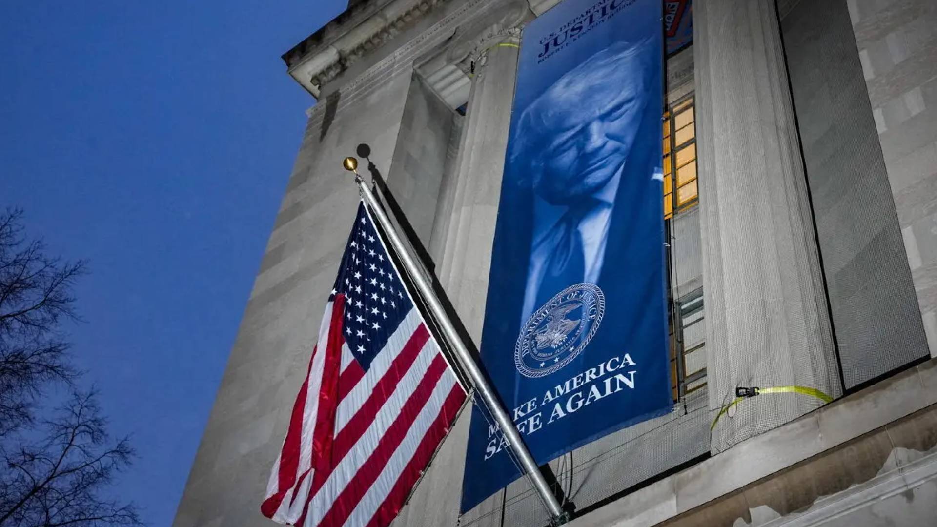 Image 1 from gallery