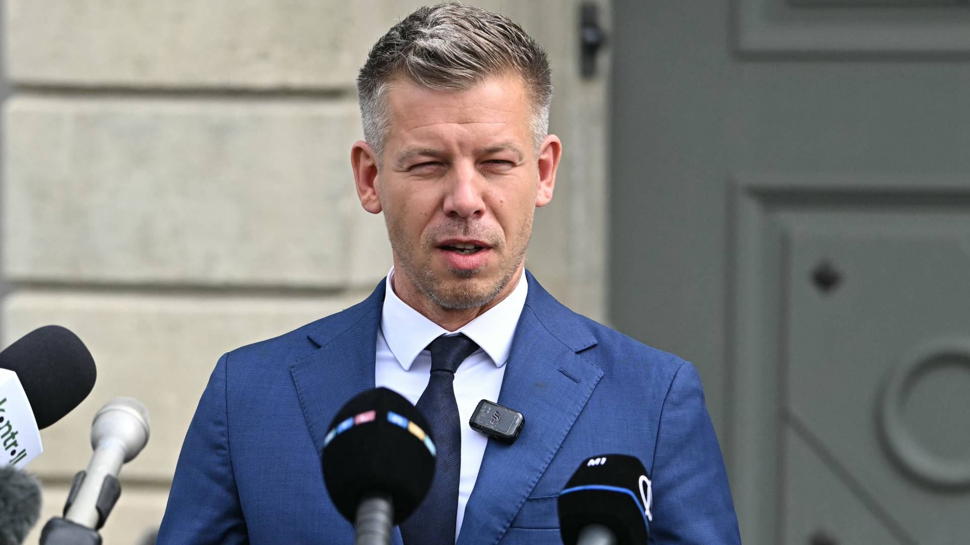 Image 1 from gallery