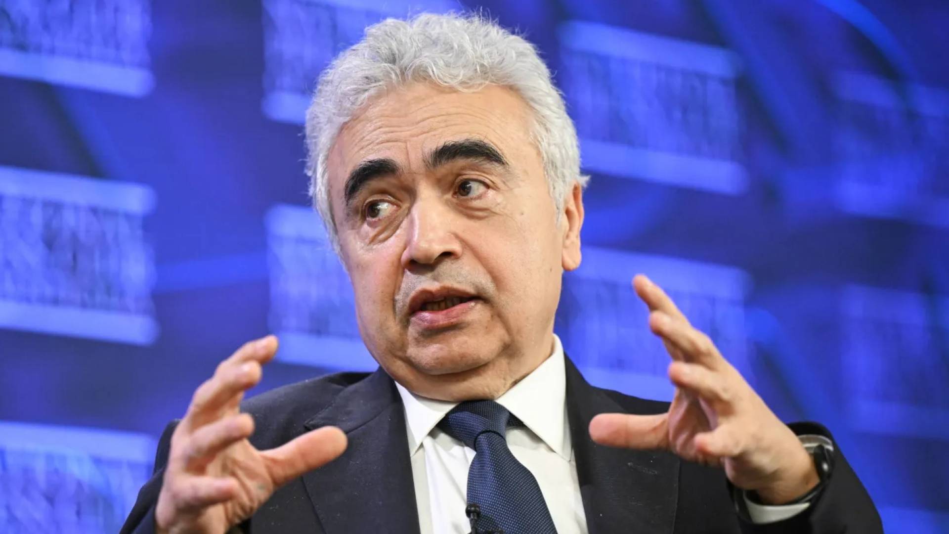 Image 1 from gallery