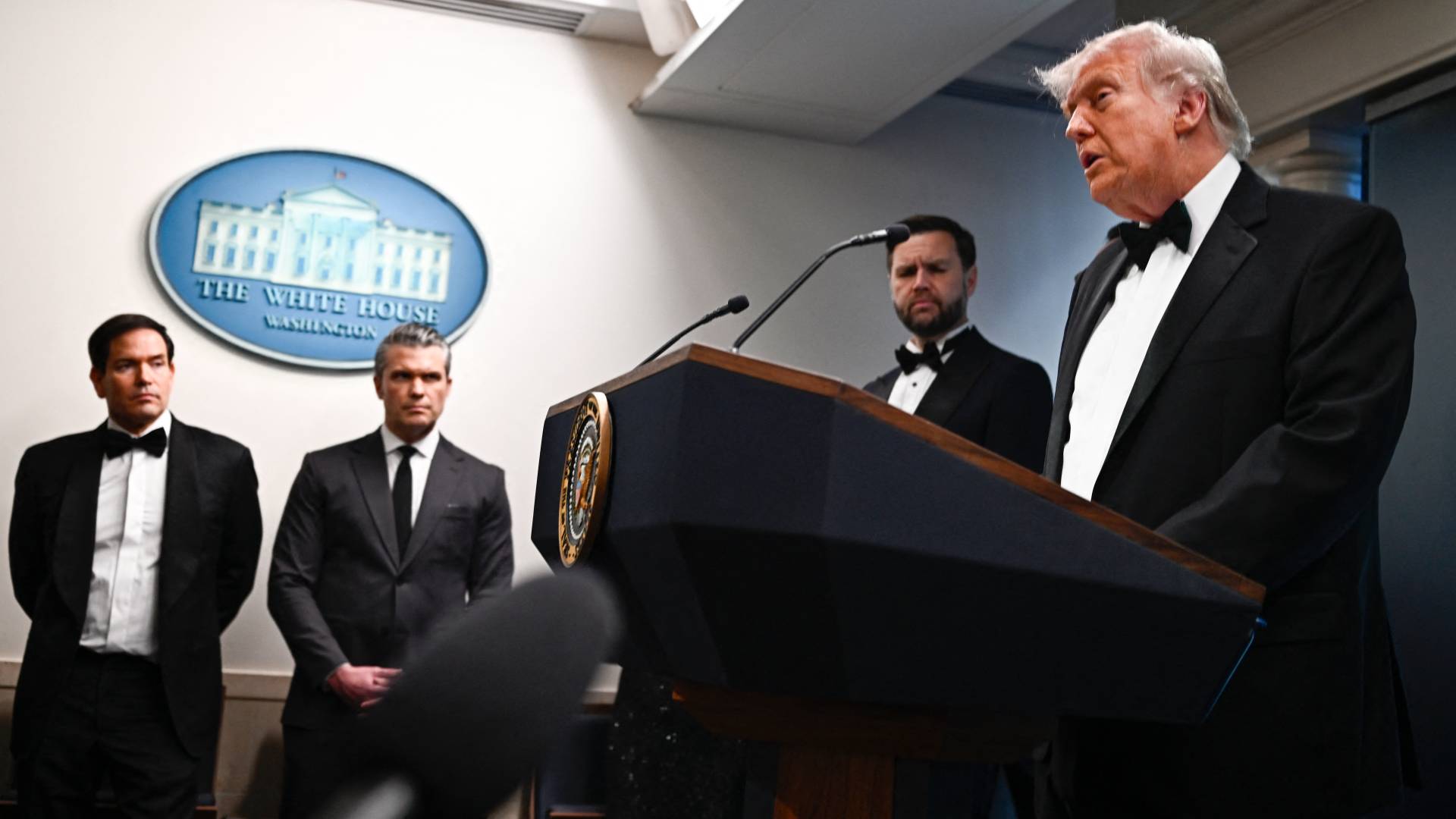 Image 1 from gallery