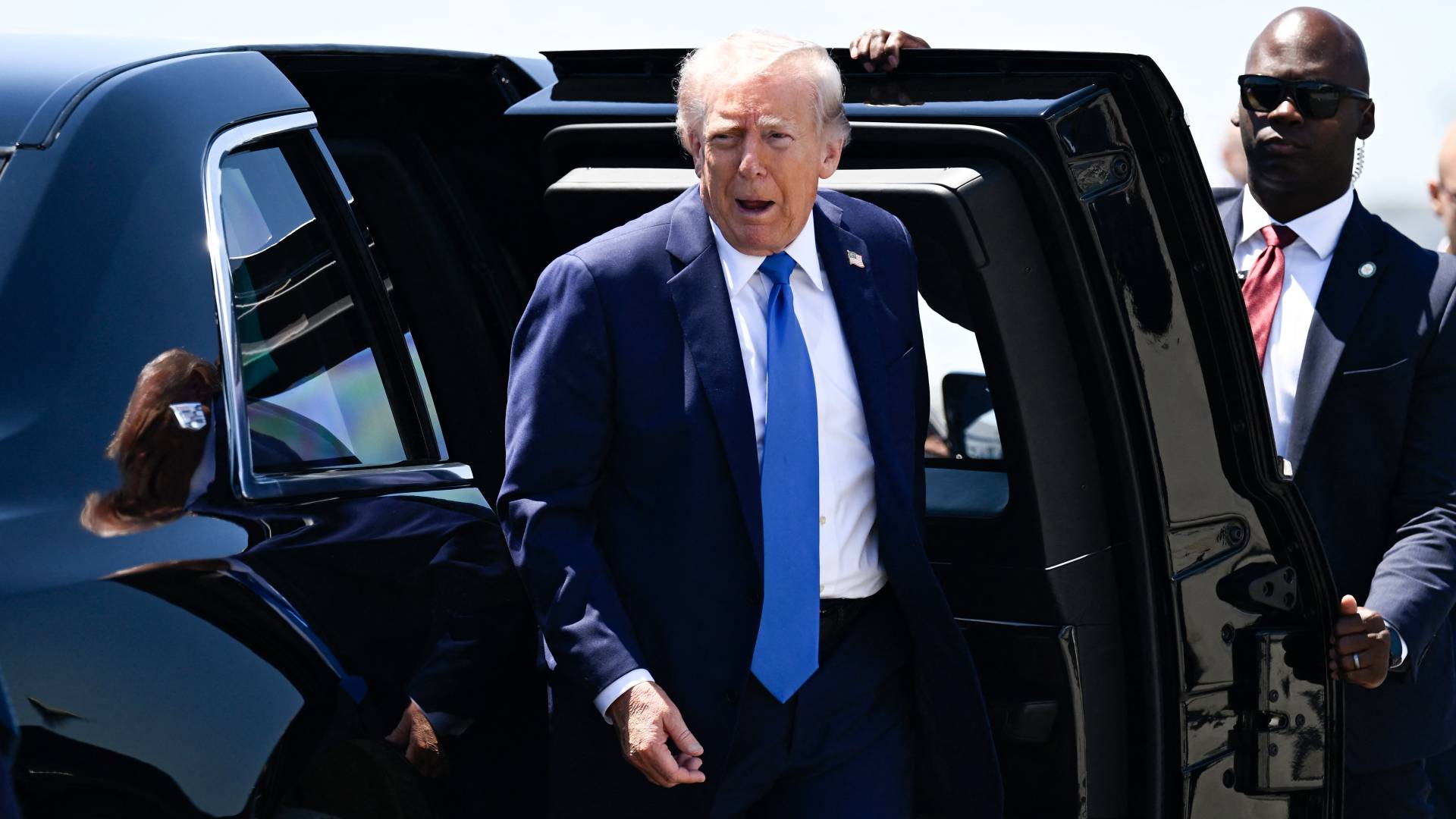 Image 1 from gallery