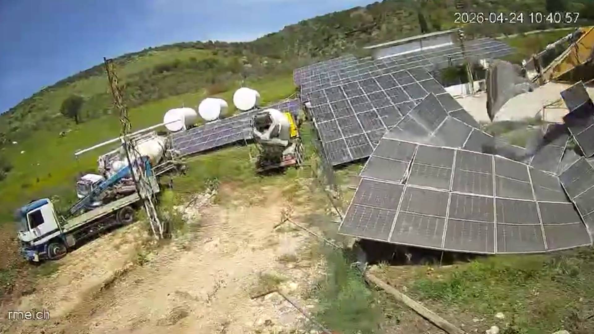 Image 1 from gallery