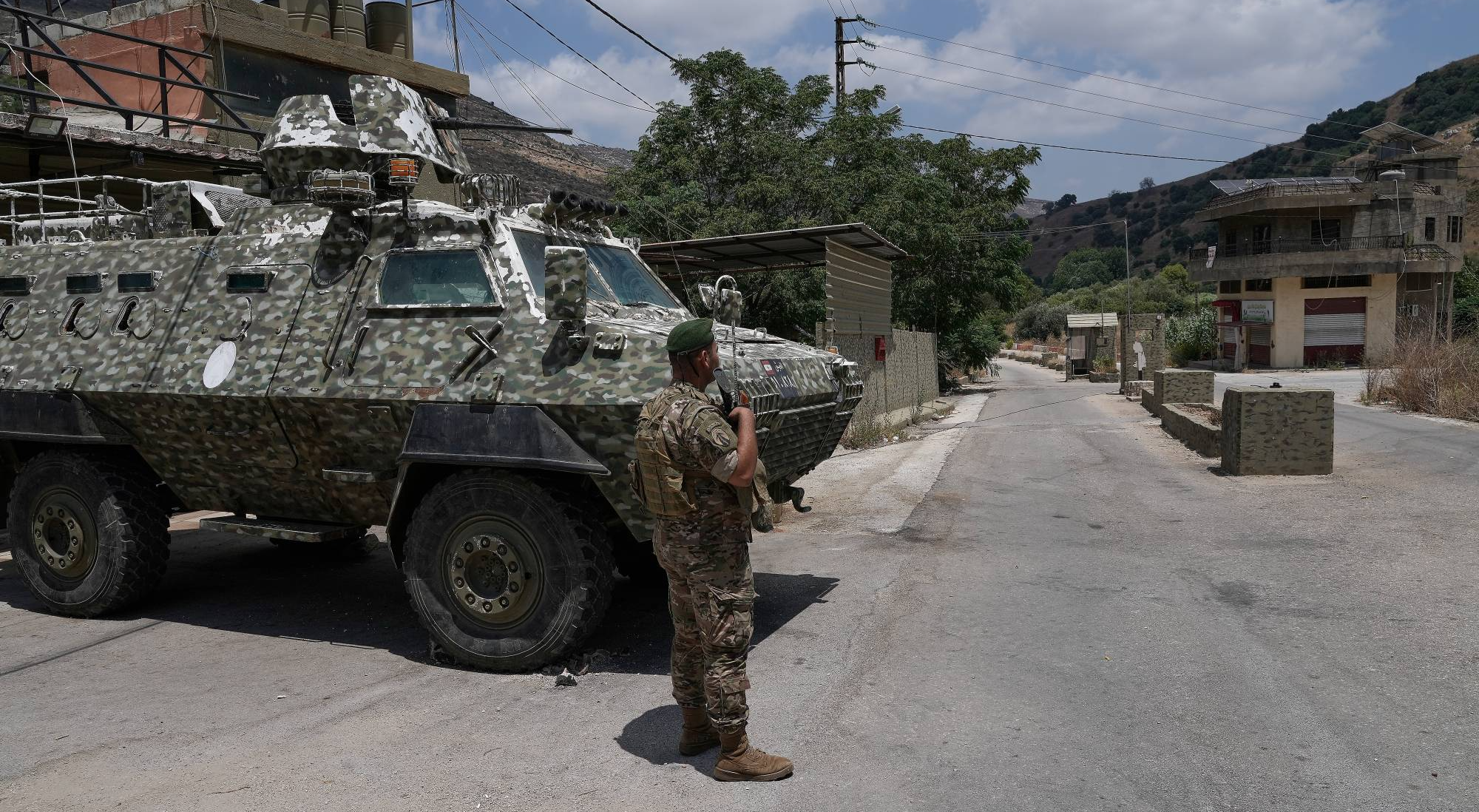 Lebanese Army enters southern Lebanon as "Pilot Zones" phase begins