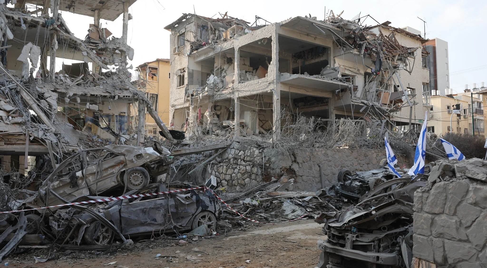 Mayor of ‘Israeli’ city says will open shelters amid fears of Iranian attack: Hebrew media