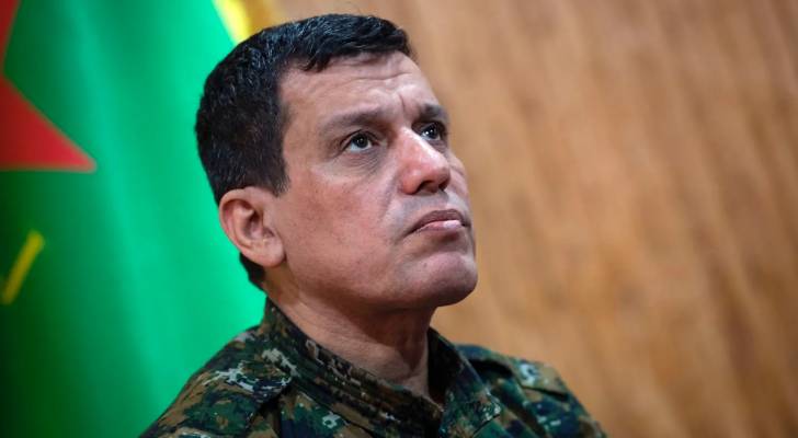 Mazloum Abdi annonce la dissolution des FDS à Damas