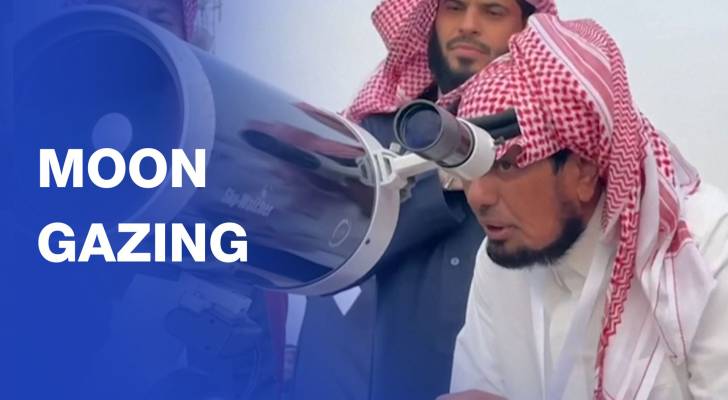 Saudi astronomers gaze at moon ahead of Ramadan