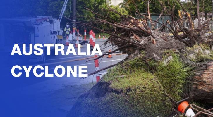 Australia cyclone: Emergency crews rescue people stranded in floodwaters