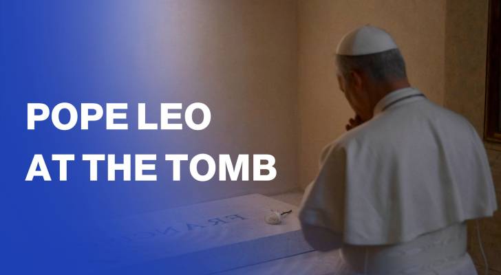 New Pope Leo XIV visits Francis's tomb
