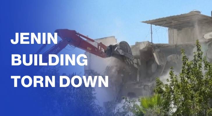 “Israeli” army demolish buildings in Jenin camp