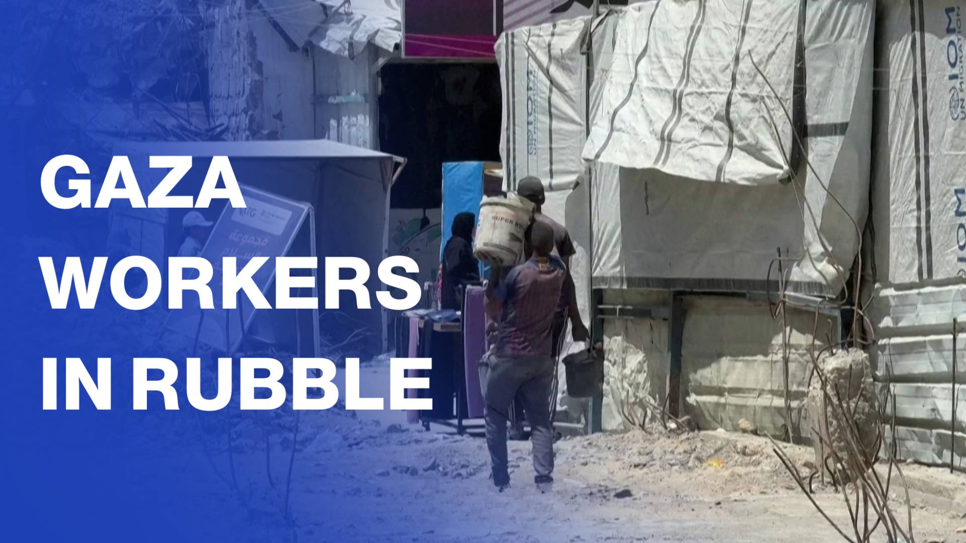 Laboure Day in Gaza: workers clear rubble to survive