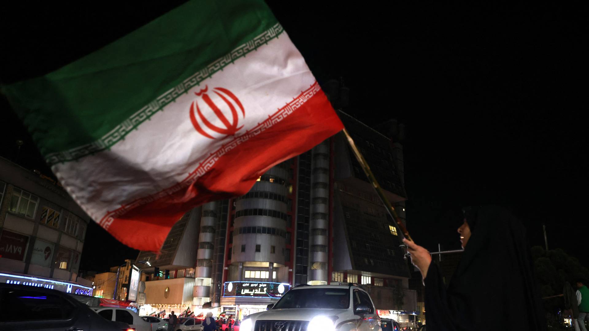 بث مباشر| آخر التطورات بين أمريكا وإيران في اليوم الـ 60 للحرب على طهران 