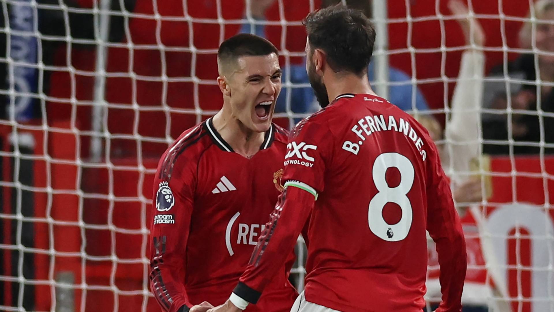 يونايتد "كاريك" يقترب من الأبطال.. كاسيميرو وسيسكو يقودان الشياطين لإسقاط برينتفورد