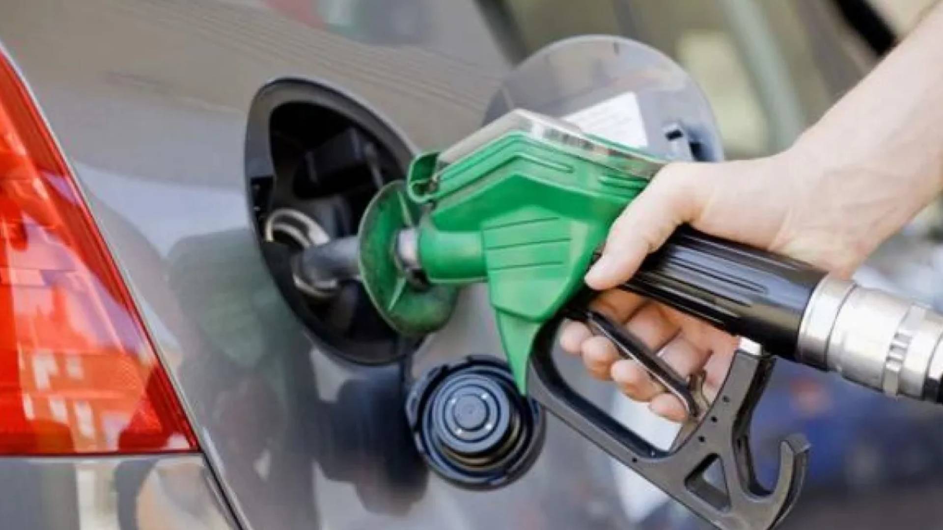 الخبير في مجال النفط هاشم عقل يصرح لـ"رؤيا" عن السعر المتوقع للتر البنزين بعد ارتفاع النفط عالمياً #عاجل 