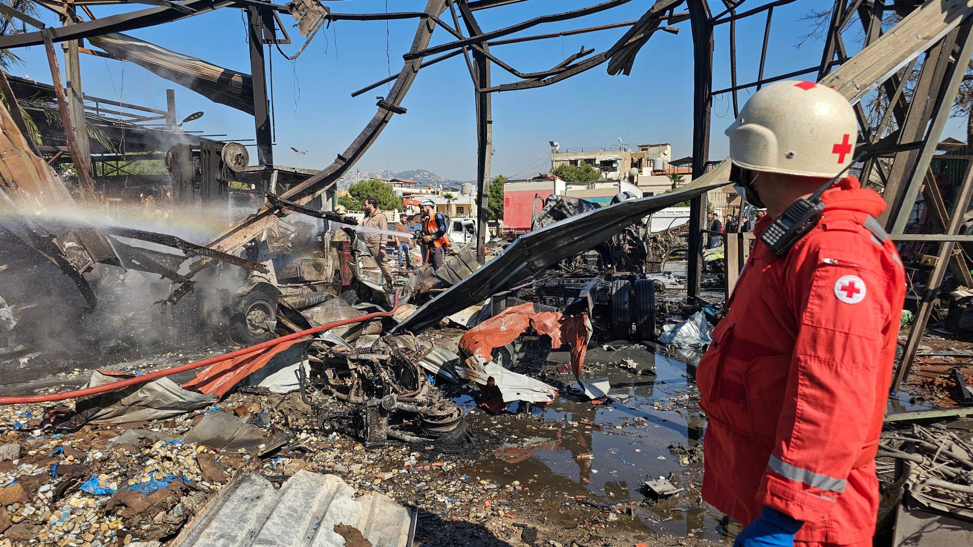 الصحة اللبنانية: أكثر من 2500 شهيد و8000 جريح في لبنان منذ بدء عدوان الاحتلال