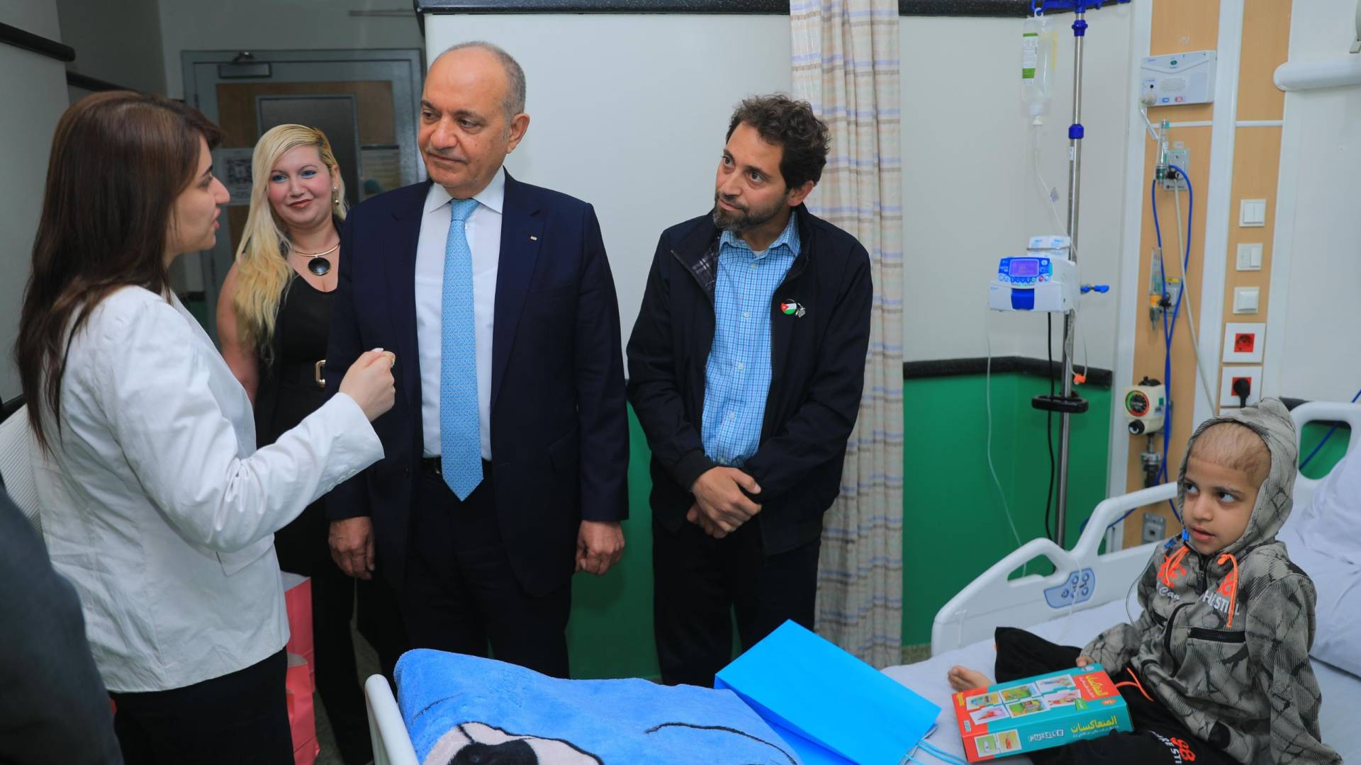 السفير العضايلة: مستشفى 57357 نموذج رائد للشراكة الإنسانية والمسؤولية المجتمعية