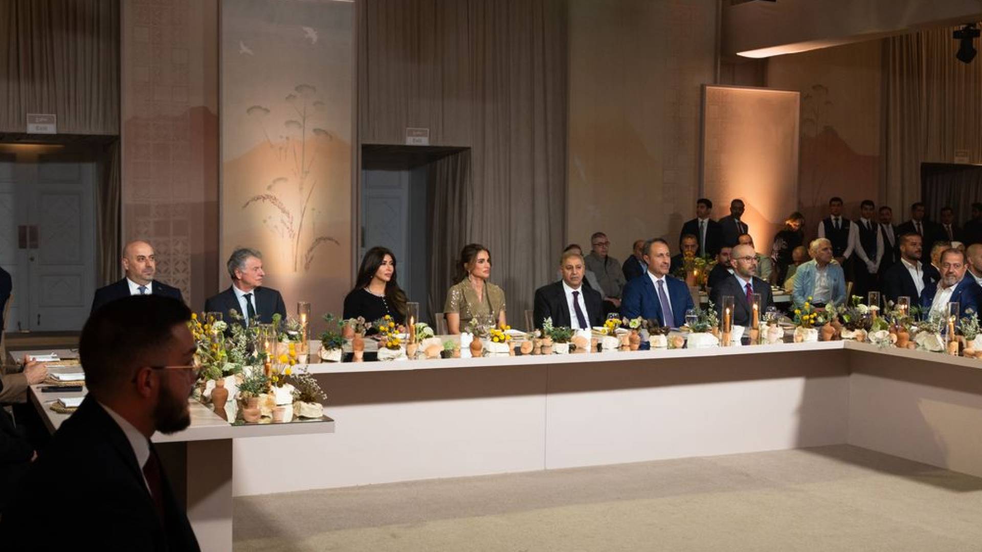 الملكة رانيا العبدالله تحضر العشاء الخيري لصندوق الأمان لمستقبل الأيتام بمناسبة عقدين على تأسيسه