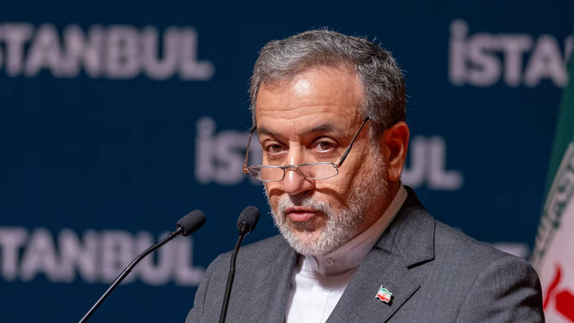 وزير الخارجية الإيراني يصل لبكين لبحث العلاقات الثنائية والتطورات الإقليمية والدولية