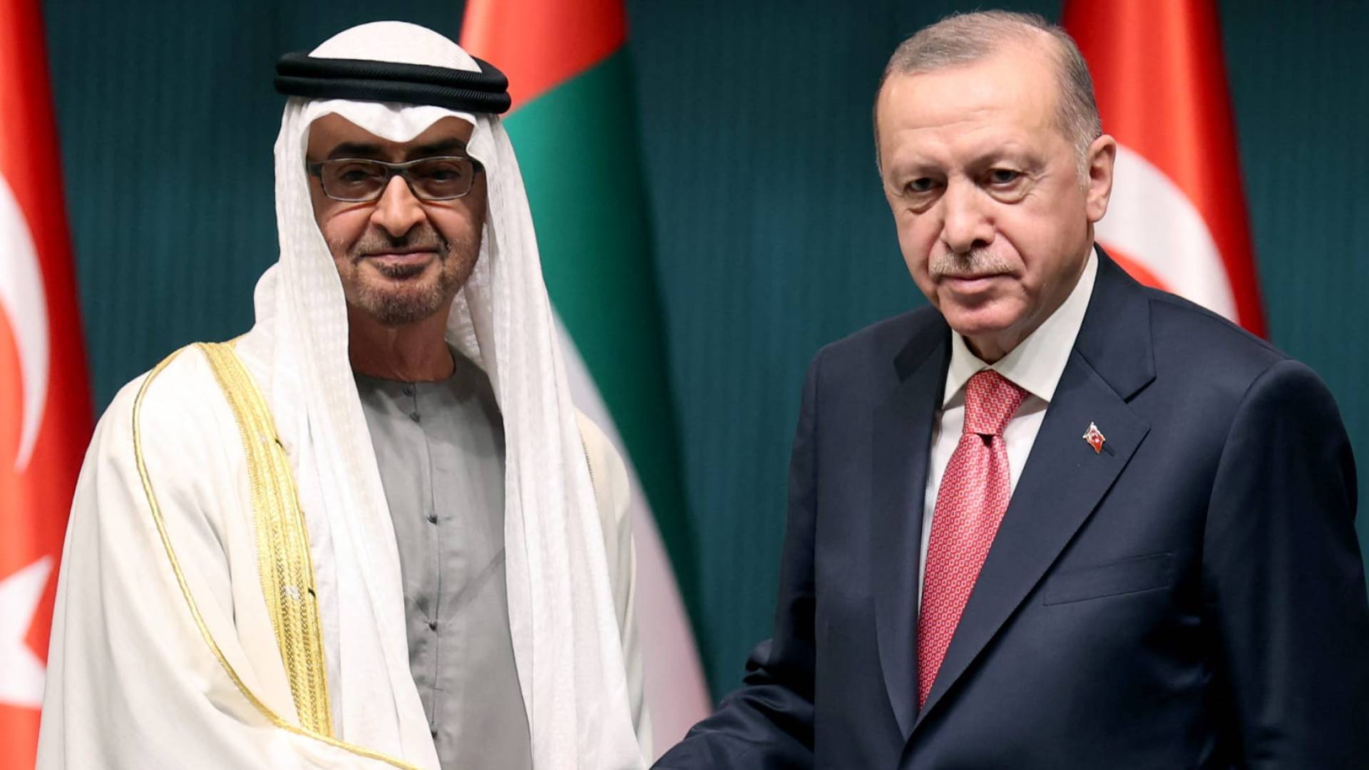بن زايد وأردوغان يبحثان هاتفيا الشراكة الاقتصادية وتطورات المنطقة