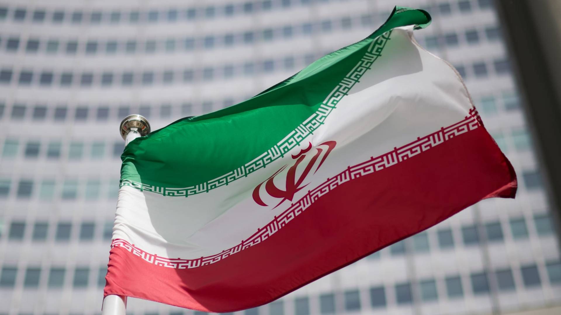 إيران تسلم ردها الرسمي لإنهاء الحرب وترفض تفكيك منشآتها النووية