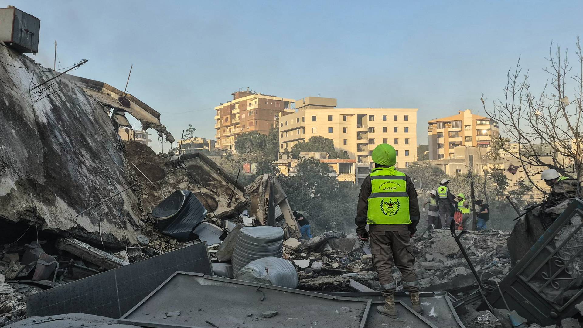 جيش الاحتلال ينذر سكان 9 بلدات لبنانية بالإخلاء الفوري ويهدد بعمل عسكري