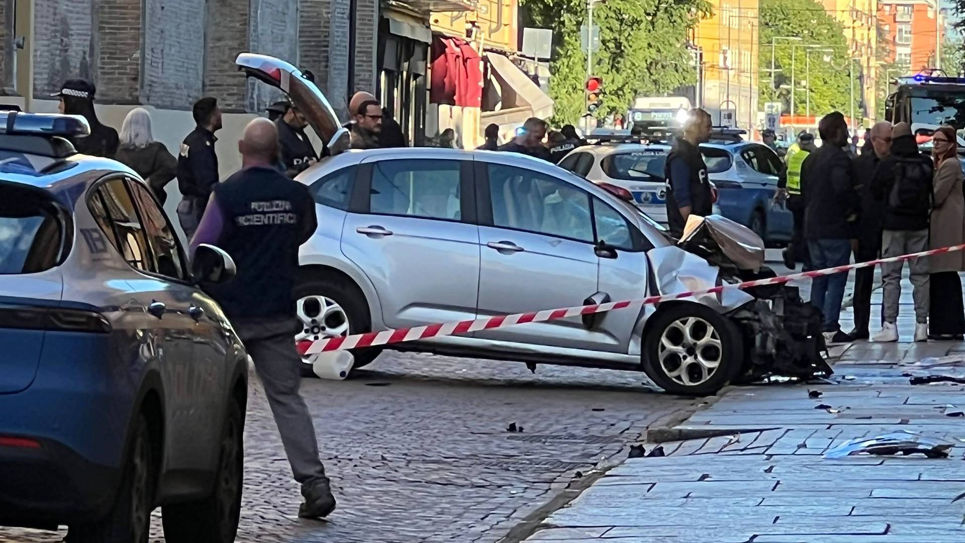 إيطاليا: إصابة 8 أشخاص في عملية دهس بمدينة مودينا والشرطة تكشف التفاصيل