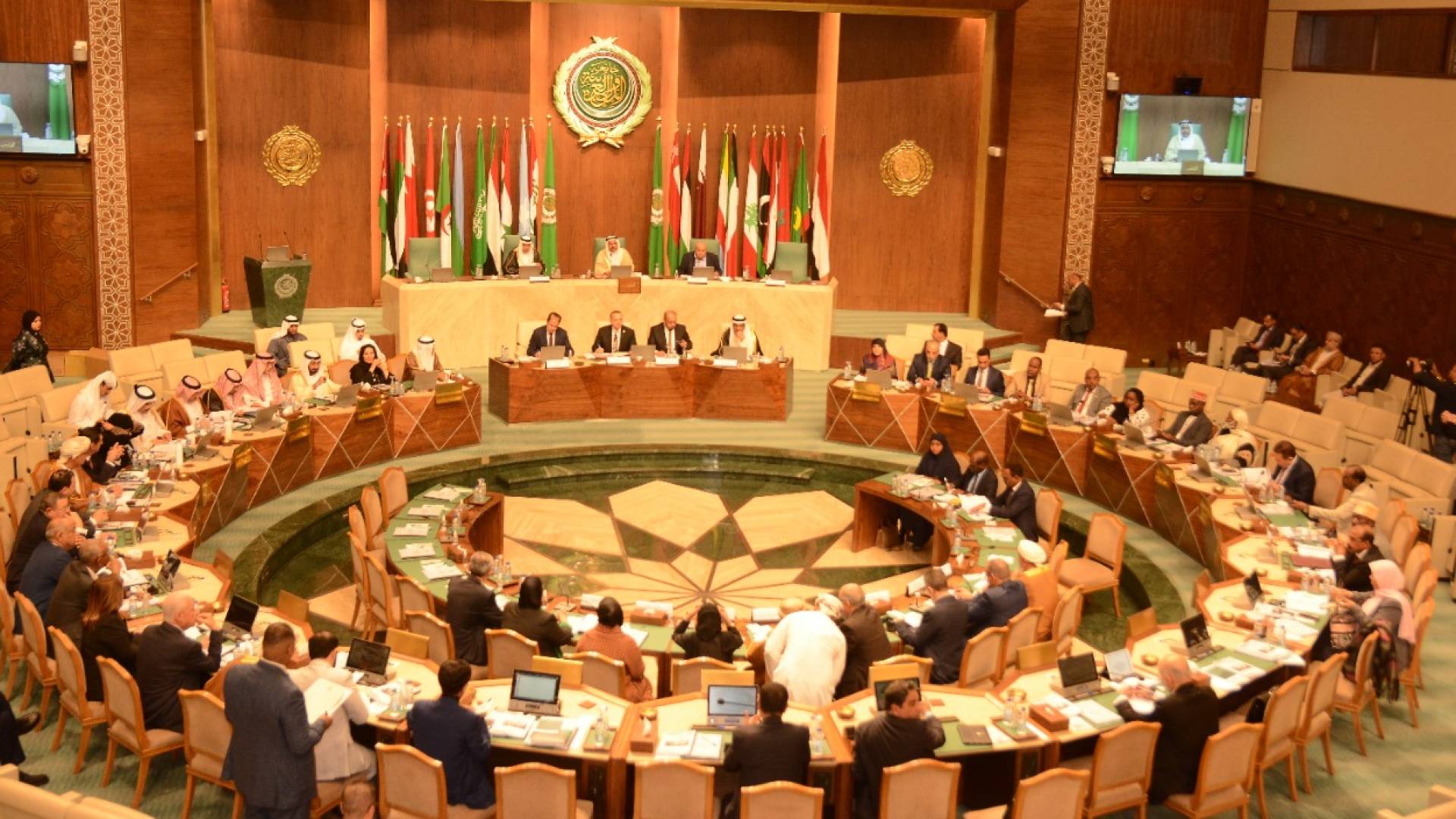 رئيس البرلمان العربي يدين استهداف السعودية بـ 3 مسيرات: أمن الرياض ركيزة الأمن القومي العربي