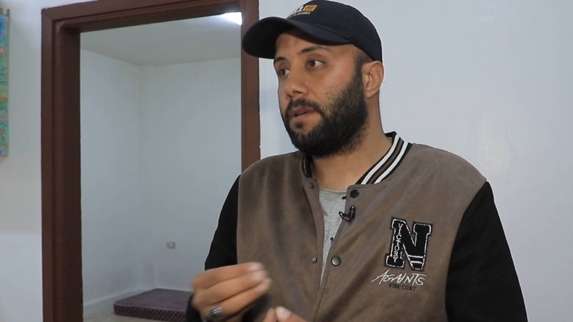 مواجهة واقع البطالة.. برنامج "من هنا نبدأ" يسلط الضوء على مأساة "أبو مصطفى" بعد مصادرة لقمة عيشه