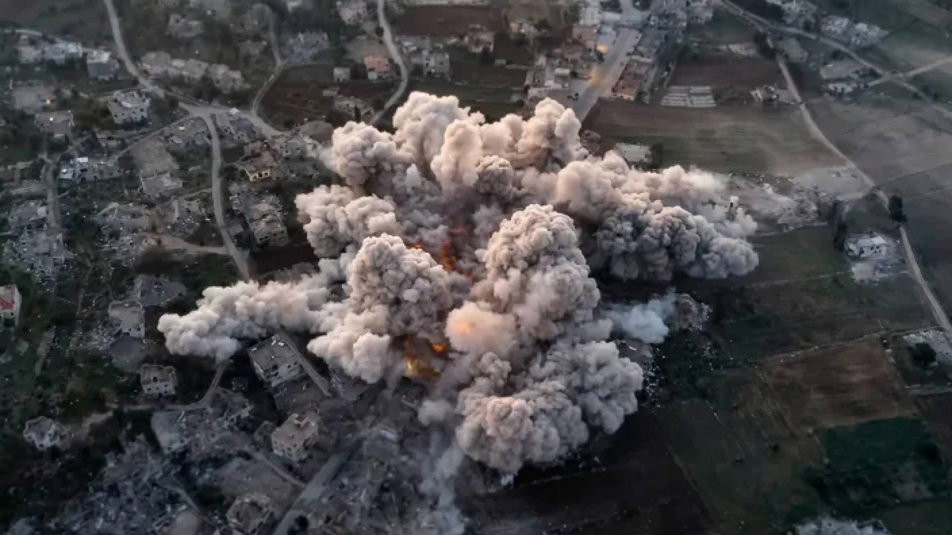 وزارة الصحة اللبنانية: 14 شهيدا في مجزرة للاحتلال جنوب لبنان