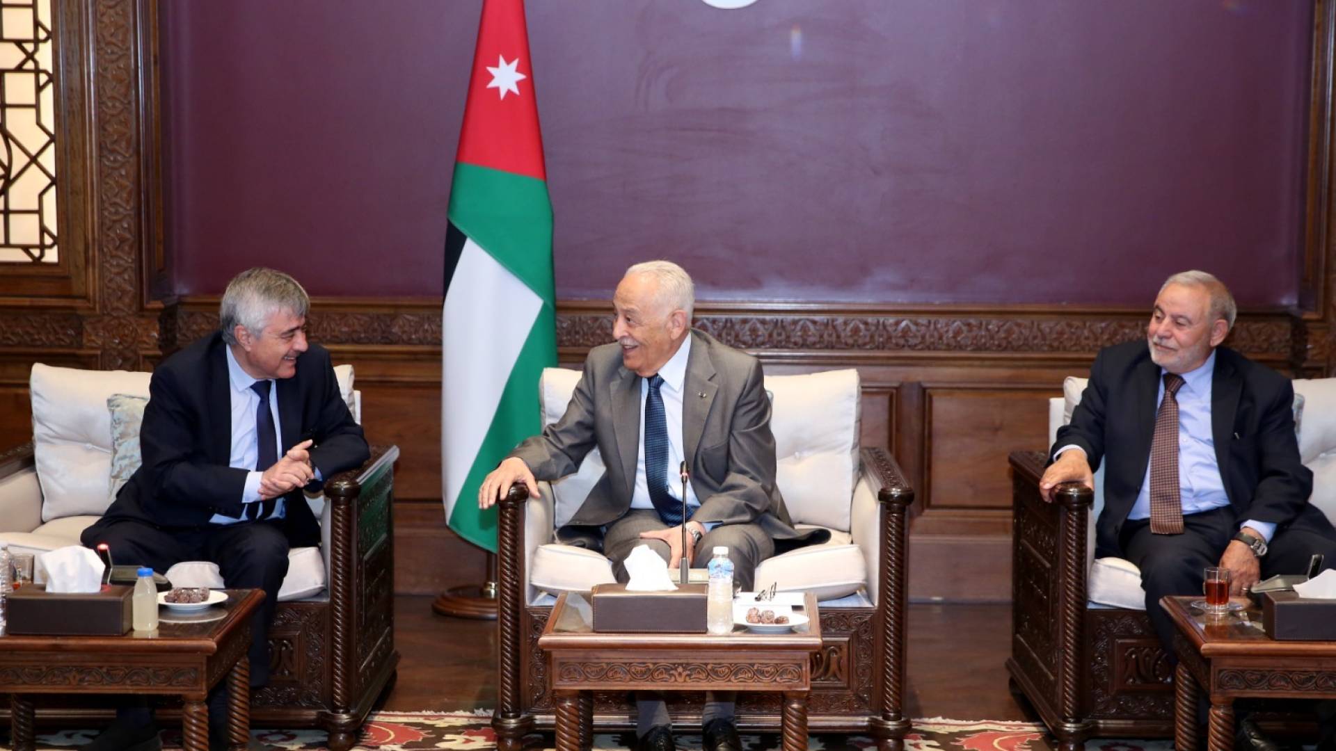 العيسوي: الأردن يستمد قوته من حكمة الملك ووعي شعبه وبسالة جيشه.. ومناسباتنا الوطنية برهانٌ على منعة الدولة 