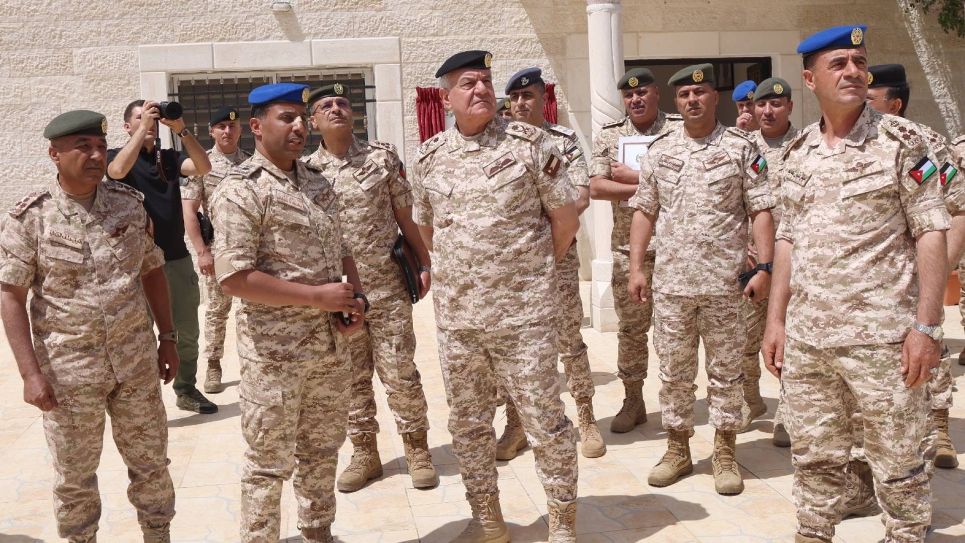 الحنيطي يزور المنطقة العسكرية الشمالية ويفتتح المبنى الجديد لقيادة لواء الملك طلال الآلي/3