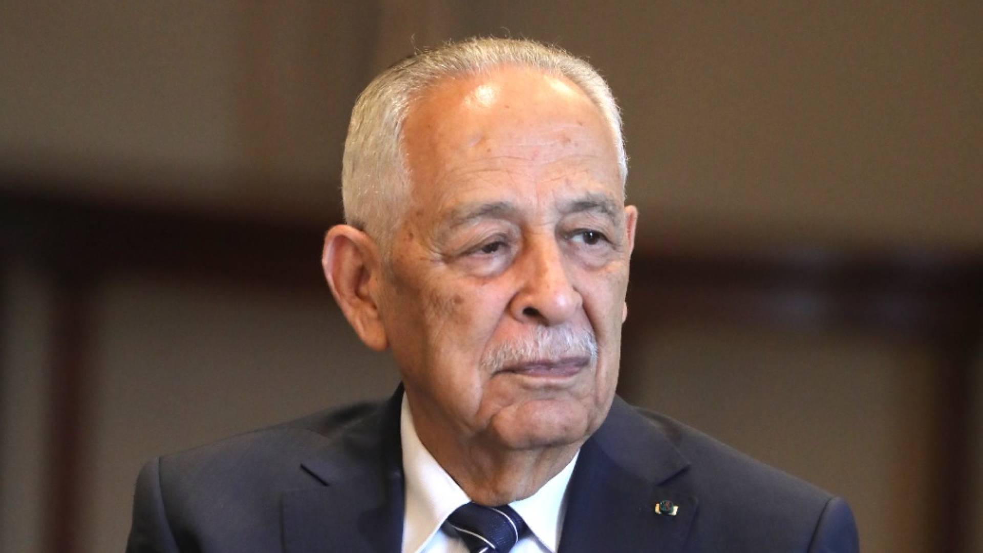 مندوبا عن الملك وولي العهد...العيسوي يعزي عشيرة الدردور